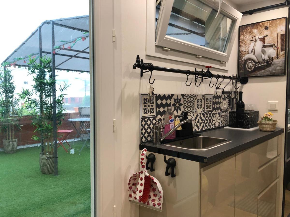 Paris-Eiffel, Bienvenue -Terrasse -Netflix Apartment Pantin Bagian luar foto